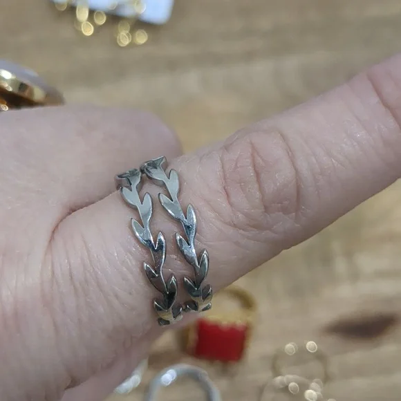 2 For $25 10 Custom Rings Bundle - Picture 11 of 17